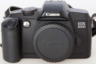 Canon EOS 5000