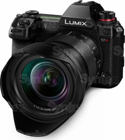 Panasonic Lumix S1RM